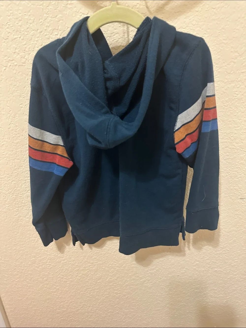 3/15$ Old Navy Boys Navy Hoodie with Stripe Detail